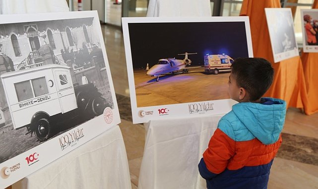 Şehir Hastanesi'nde 100. yıl fotoğraf sergisine yoğun ilgi