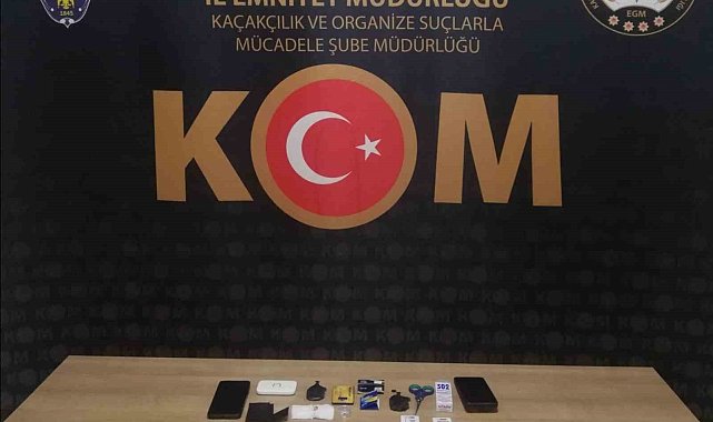 Sürücü kursu sınavına düzenekle giren şahıslar yakalandı