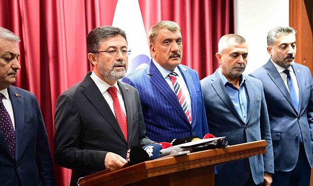 Tarım ve Orman Bakanı Yumaklı'dan çiftçilere müjde