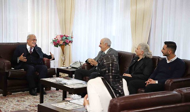 TURAK ekibi Rektör Çomaklı'yı ziyaret etti