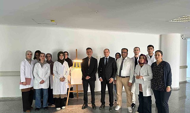 Turgut Özal Üniversitesi Tıp Fakültesi'nin ilk öğrencileri stajlarını tamamladı
