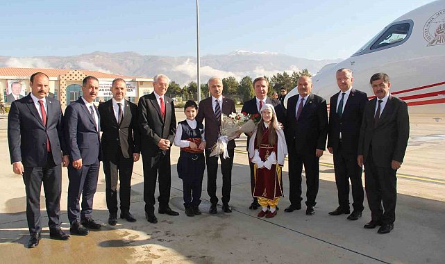 Ulaştırma ve Altyapı Bakanı Uraloğlu, Erzincan'da