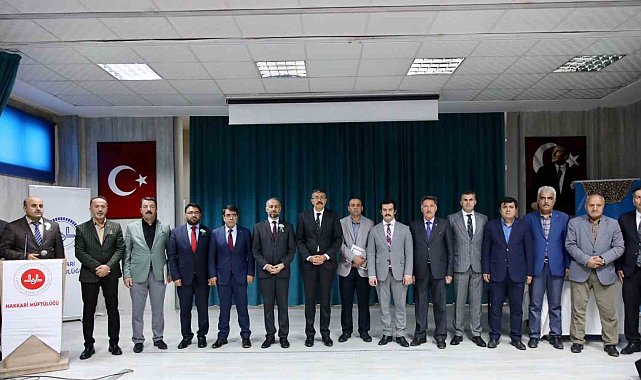 Vali Çelik "Mevlid-i Nebi Haftası" programına katıldı