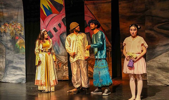 Van Büyükşehir Belediyesi öğrencileri sanat ile buluşturuyor