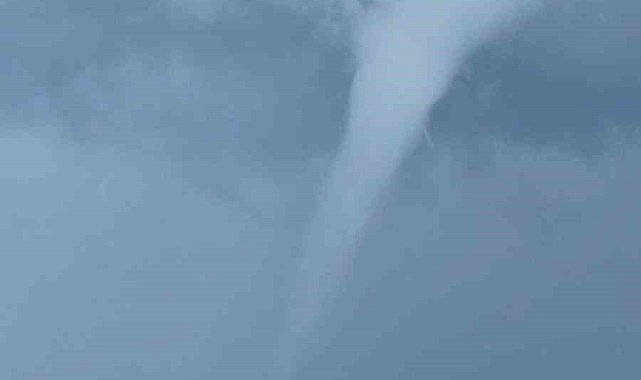 Van Gölü'nde hortum