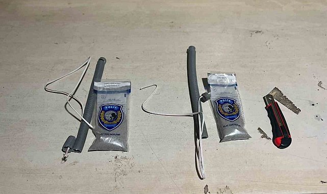 Van&#039;da 8 bin 676 adet cinsel içerikli kaçak malzeme ele geçirildi