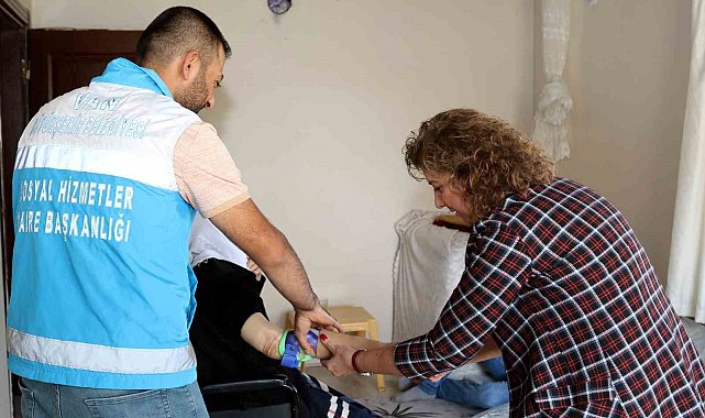 Van'da engelli vatandaşlara medikal malzeme desteği