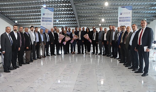 VEDAŞ yöneticileri, muhtarlarla buluştu