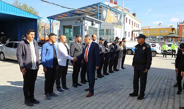 Yırtar'dan ilçe gezileri