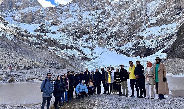 35 kişilik grup Cennet ve Cehennem Vadisi'nde doğa yürüyüş yaptı