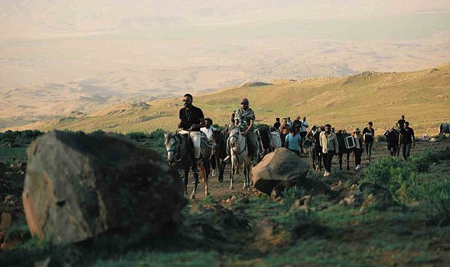 Ağrı Dağı'nda 3 bin 200 metrede klip