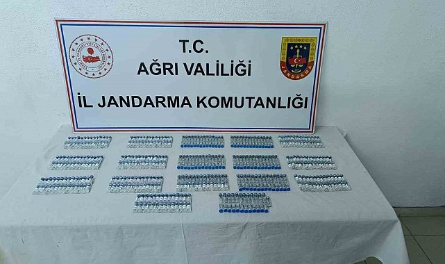 Ağrı'da 1 milyon 182 bin liralık kaçak 'Botox' ele geçirildi