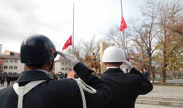 Ağrı'da Atatürk'ü anma töreni düzenlendi