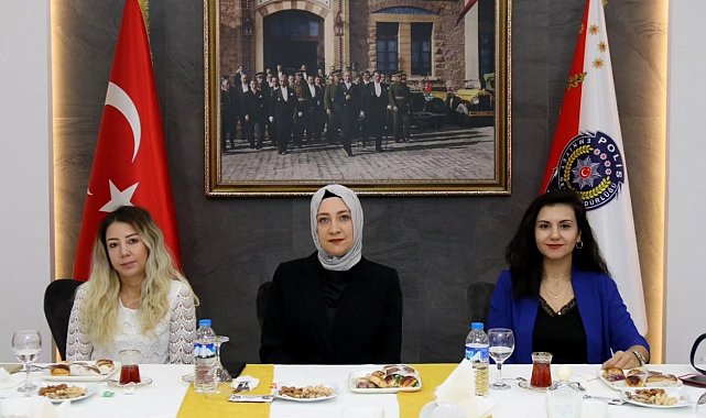 Ağrı'da kadına yönelik şiddete karşı bilgilendirme toplantısı