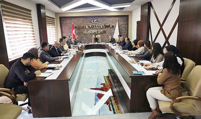 Ağrı'da "Okulum Beni Bekler" projesi değerlendirildi