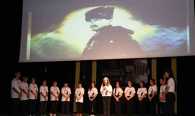 Ahlat'ta 10 Kasım Atatürk'ü Anma programı