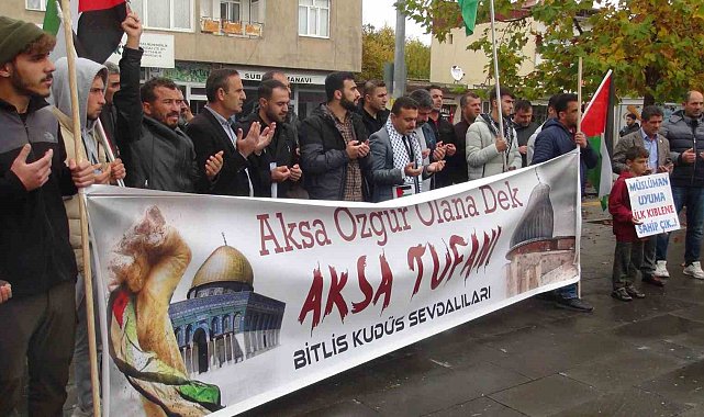 Ahlat'ta İsrail'in saldırıları protesto edildi