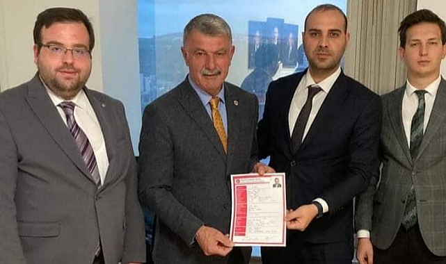 Başkan Yıldız, Kars Belediye Başkanlığı için adaylık başvurusunu yaptı
