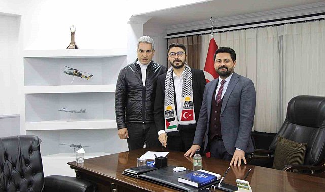 Bayram: ''Dünyada ilk defa bir siyasi aday olarak projelerimizi yapay zeka destekli çalıştık''