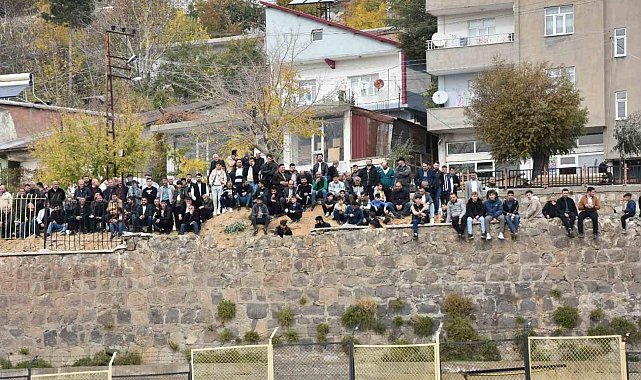 Bitlis Özgüzelderespor, Diyarbakır Yenişehirspor'u 4-0 yendi