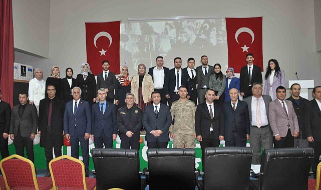 Bulanık'ta 24 Kasım Öğretmenler Günü kutlandı