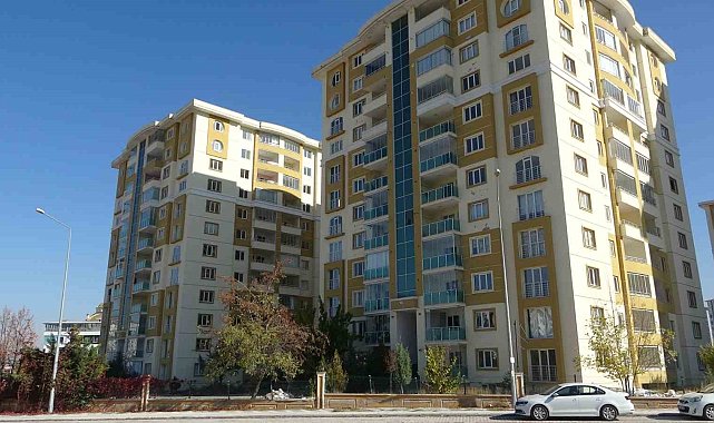 Deprem öncesi 6 milyona satılan daireler 1 milyona alıcı bulamıyor