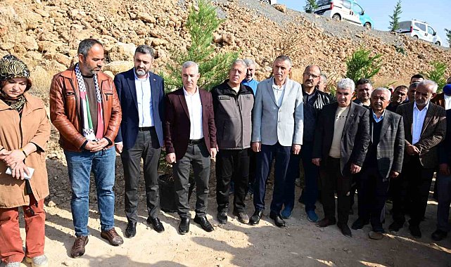 Depremde hayatını kaybedenleri isimleri Şehir Parkı'nda yaşayacak