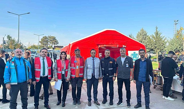 Depremle yıkılan Malatya'da deprem tatbikatı gerçeği aratmadı