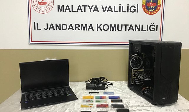 Depremzedeleri dolandıranlara jandarmadan operasyon: 2 gözaltı