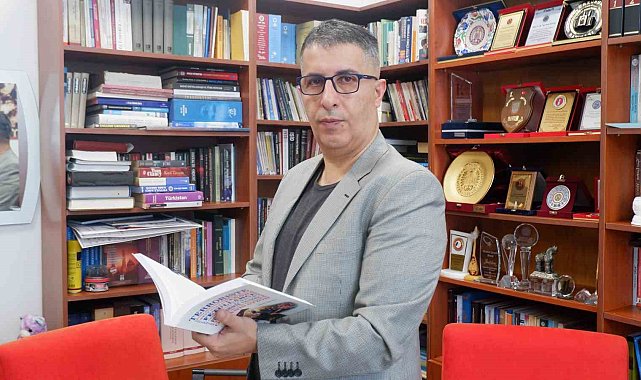 Doç. Dr. Savaş Eğilmez: "İsrail'i Haganah ve Irgun silahlı terör örgütü kurdu"