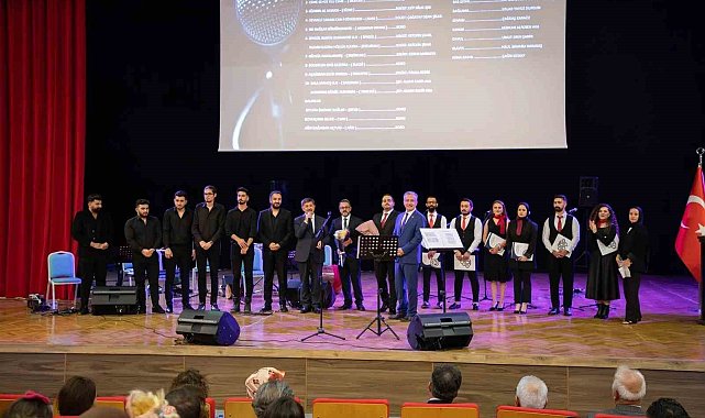 EBYÜ'de Cumhuriyetin Yüzüncü Yılında Doğu Anadolu Türküleri konseri düzenlendi