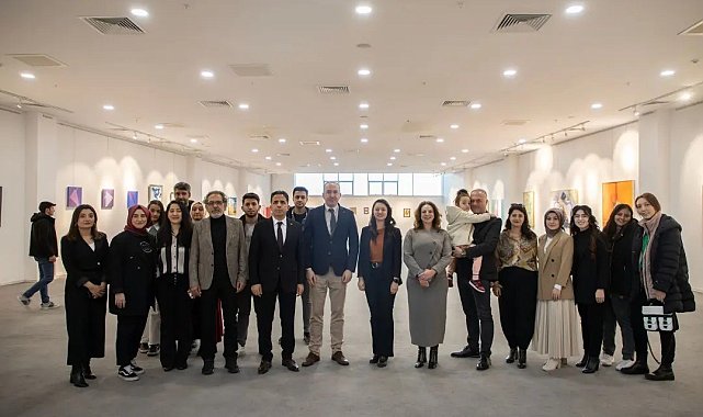 EBYÜ'de "24 Kasım Öğretmenler Günü Resim Sergisi"nin açılışı yapıldı