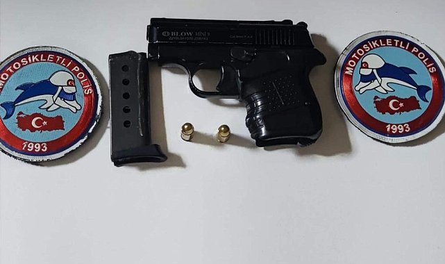 Elazığ&#039;da 2 adet ruhsatsız tabanca ele geçirildi