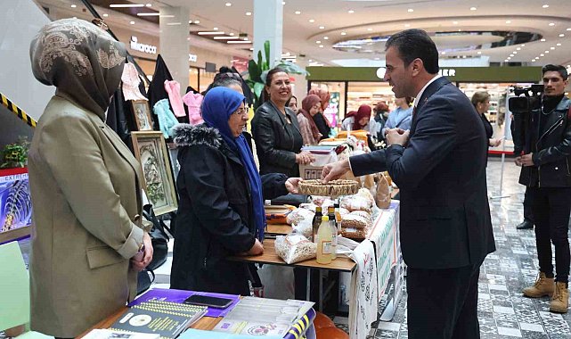 Elazığ'da 25 Kasım Kadına Yönelik Şiddetle Mücadele Günü etkinliği
