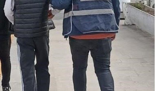 Elazığ'da haklarında kesinleşmiş hapis cezaları bulunan iki kişi yakalandı