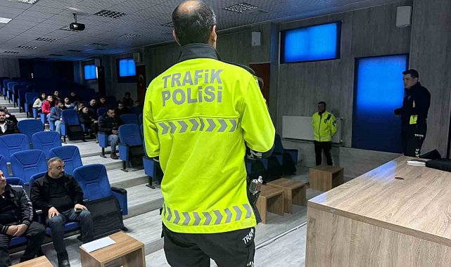 Emniyet personeline trafik eğitimi verildi