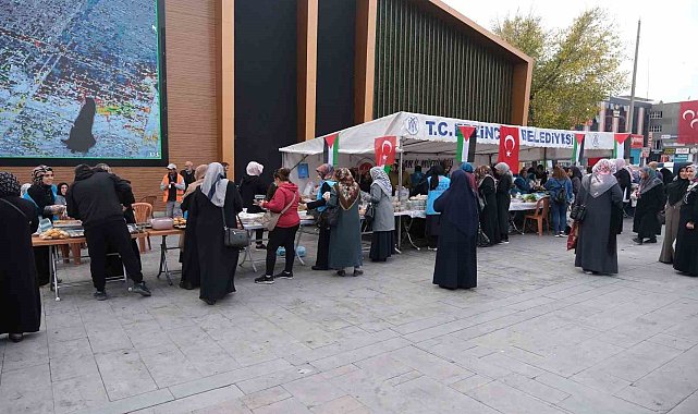 Erzincan'da kurulan hayır çarşısı geliri Filistin'e bağışlanacak