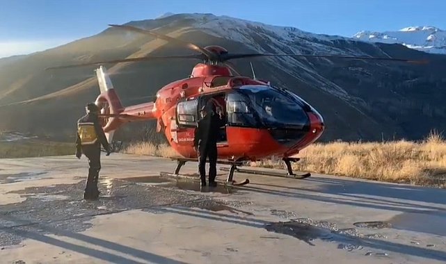 Helikopter ambulans 3 günlük bebek için havalandı