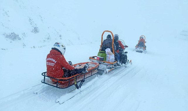JAK timleri hasta çocuk için seferber oldu