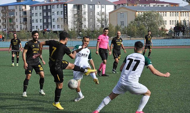 Kars 36 Spor: 4 Arsin İdmanyurdu Spor: 1