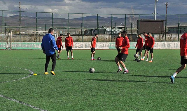 Kars 36 Spor, Palandöken karşılaşması hazırlıklarını sürdürüyor