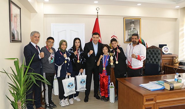 Kaymakam Ataklı, Cumhuriyet Kupasında dereceye giren öğrencilerle buluştu