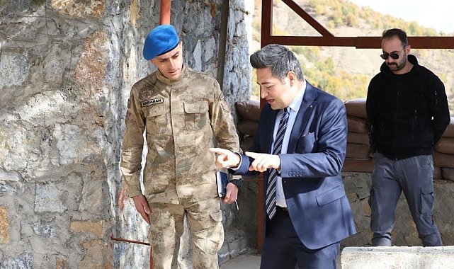 Kaymakam Özçelik'ten jandarma karakoluna ziyaret
