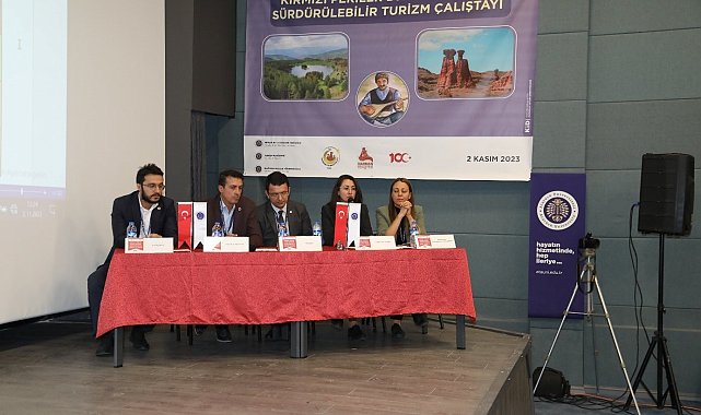 Kırmızı periler diyarı Narman Sürdürülebilir Turizm Çalıştayı gerçekleşti