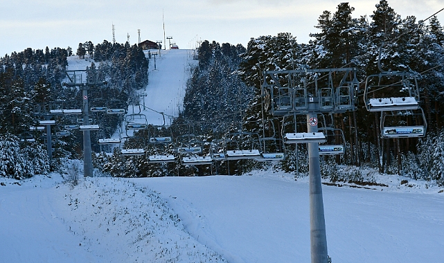 Kristal kar üzerinde kayak yapılan Cıbıltepe, sezonu erken açmayı hedefliyor