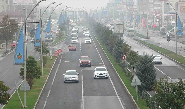 Malatya&#039;da sağanak ile sis etkili oluyor