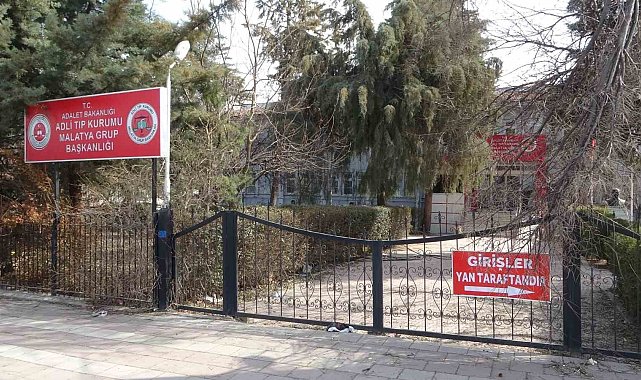 Malatya'da tırla çarpışan motosikletli hayatını kaybetti