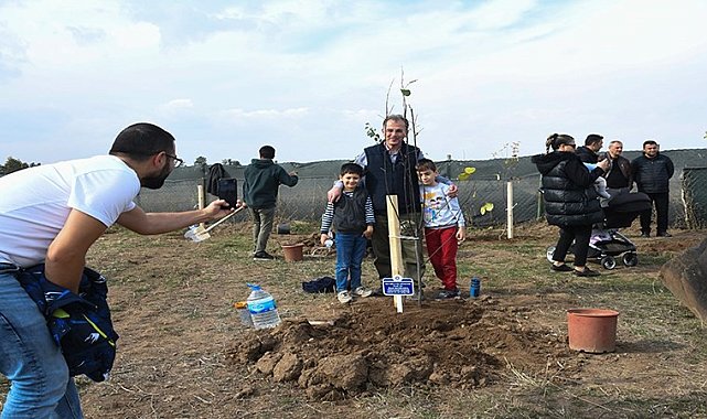 Milli Ağaçlandırma Günü'nde Fidanlar ETÜ'de Toprakla Buluştu