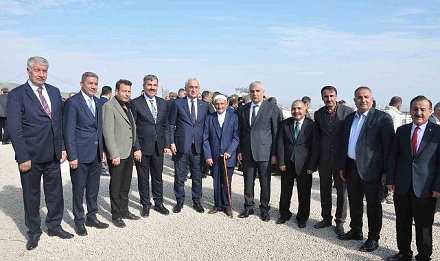Muş'ta 4-6 yaş Kur'an kursunun temeli törenle atıldı