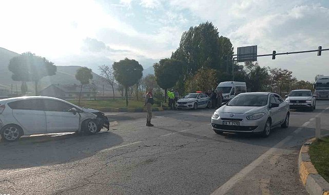 Muş'ta trafik kazası: 2 yaralı